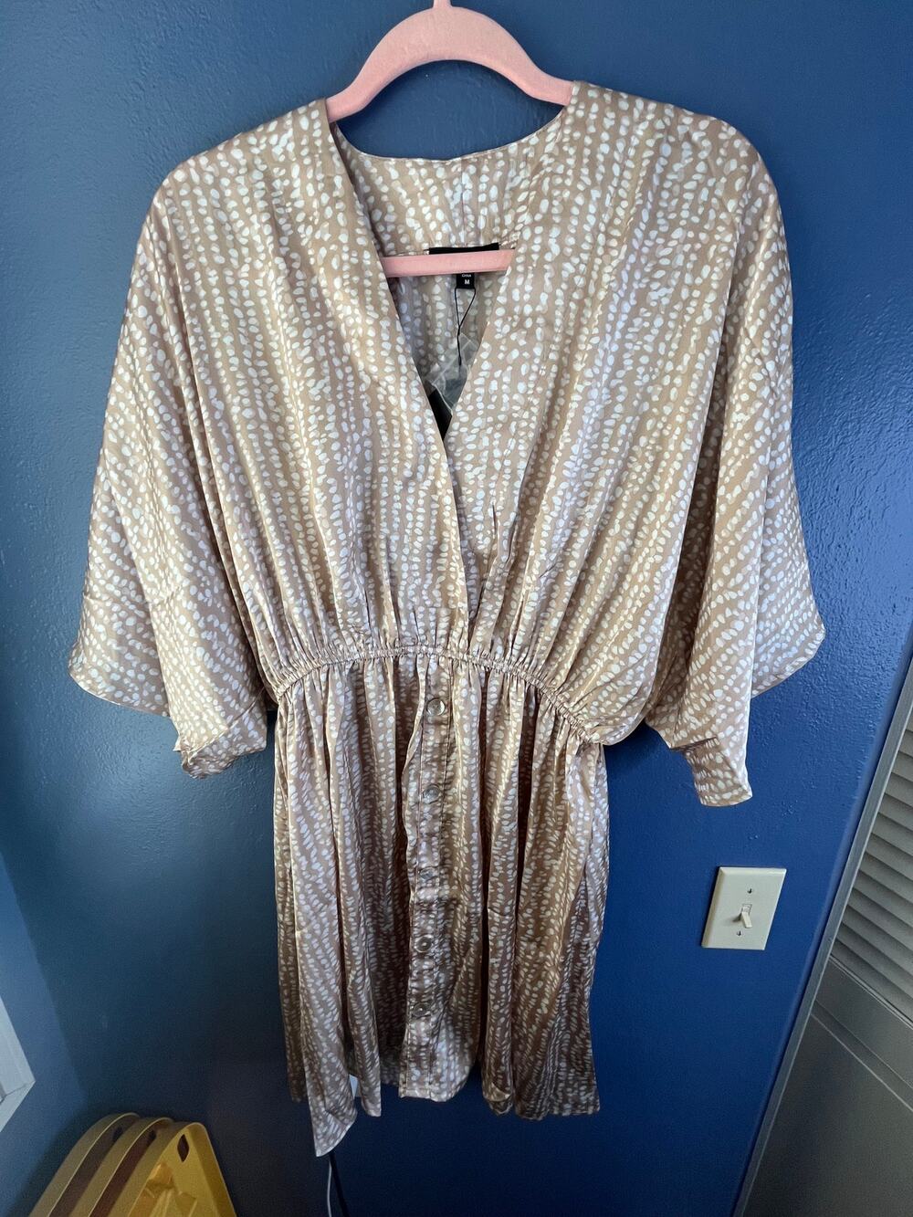 Mittoshop tan white pattern mini dress tunic dolman sleeve Medium NWT